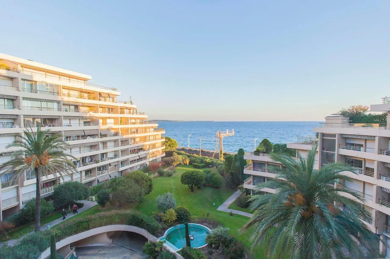 Immogroom - Panoramic Sea View - Terrace - Close To The Beach - Parking Cannes 0*,  France